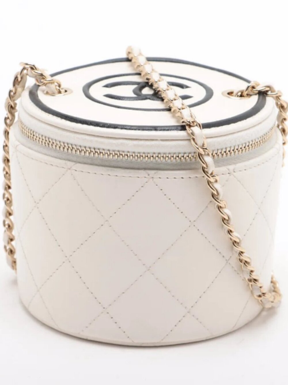 Chanel CC Logo Mini Matelasse Lambskin Chain Round Shoulder Bag White